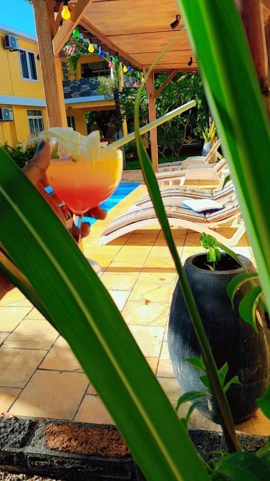 Villa Santa Avec Piscine Et Jardin Pointe aux Piments Dış mekan fotoğraf